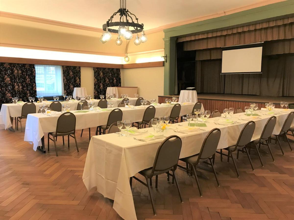 Gasthaus Zum Goldenen Kreuz Rafz Kültér fotó